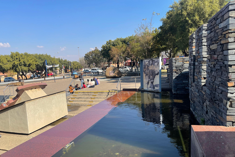 Half-Day Soweto & Culture Tour with Lunch