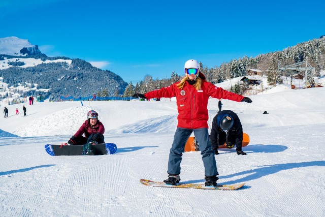 Visit From Interlaken Afternoon Beginners Snowboarding Lesson in Grindelwald