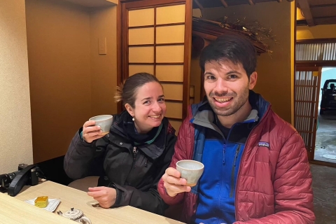 Nara : Une visite privée à la rencontre de votre thé préféré奈良 : 伝統的日本家屋で日本茶と伝統工芸に触れる 90分コース