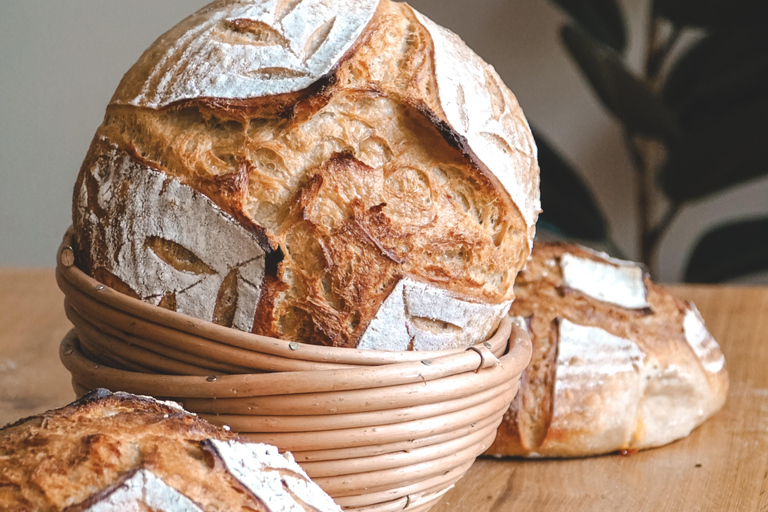 Warsaw: Bake Sourdough Bread & Taste Real Polish Food