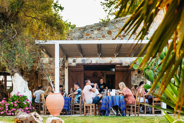 Chania: Off-Road Tour o zachodzie słońca z degustacją wina