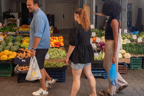 Classic Athens Food Tour with Local Drink & Market Visit Athens: Street Food Tour with Local Guide and 6 Tastings
