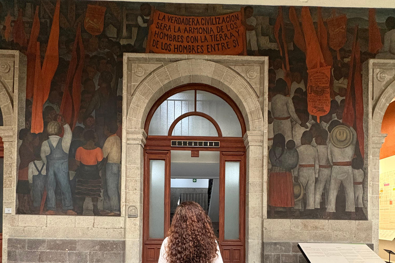 Mexico : visite guidée à pied des fresques murales de Diego Rivera