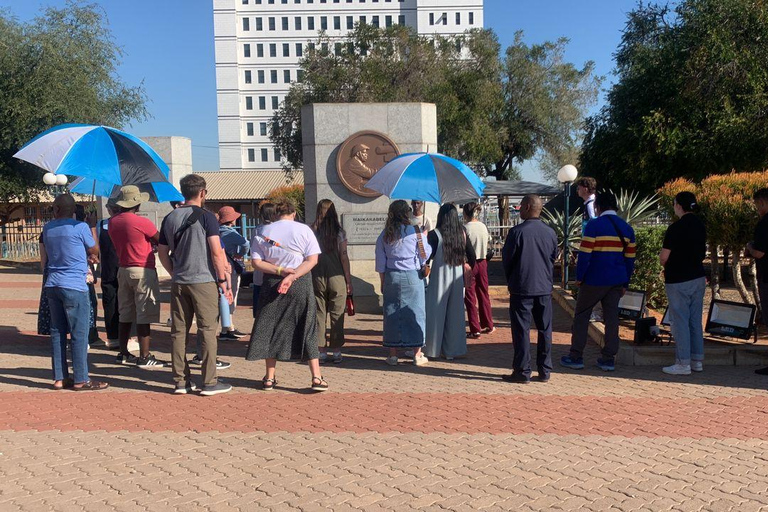 Mehrtägige Tour ab Gaborone: 2 Tage Stadt- und Dorferlebnis