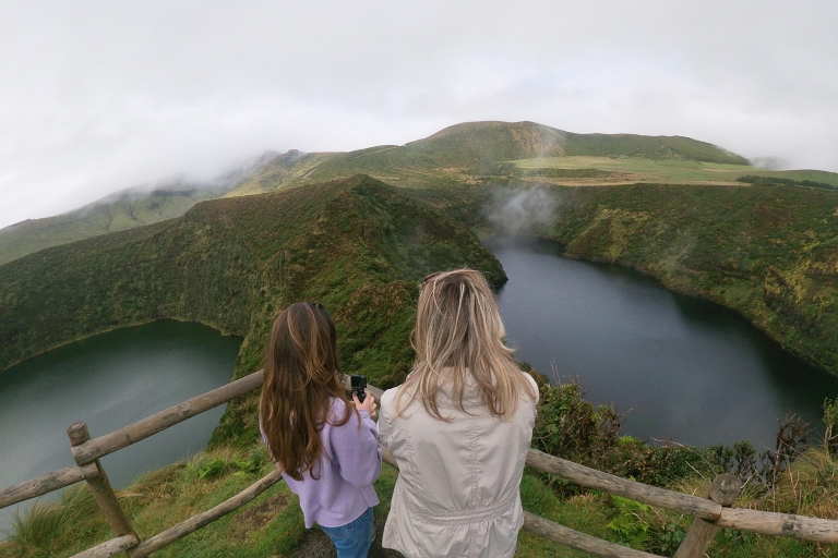 Flores : Excursion avec les chutes d'eau de Ferreiro incluses
