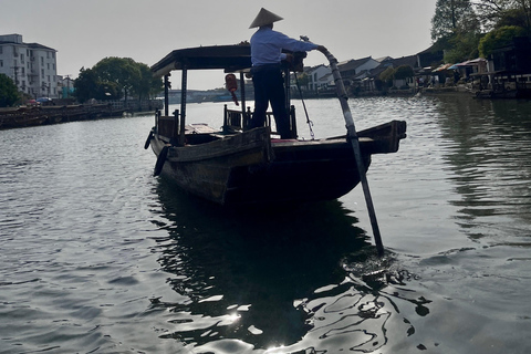 Shanghai: Zhujiajiao Water Town with Tea Ceremony Experience Zhujiajiao Water Town with Tea Ceremony & Boat Ride