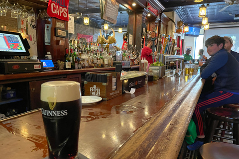 DC: tour gastronomico dei quartieri locali con DrinkEatWalk ToursDC: tour gastronomico nel quartiere con DrinkEatWalk Tours