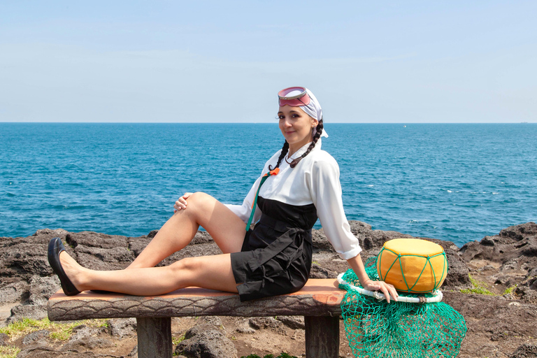 Jeju: Haenyeo UNESCO Sea Women Photoshoot Experience