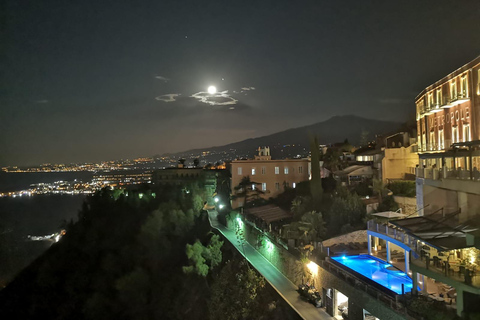 Taormina: Instagram tour with food, drink and sunset, Pick-Up from Catania
