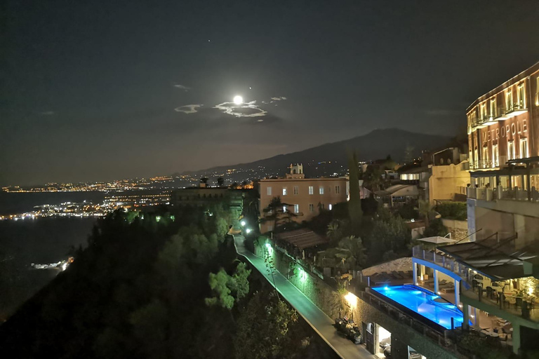 Taormina: Instagram tour with food, drink and sunset, Pick-Up from Catania
