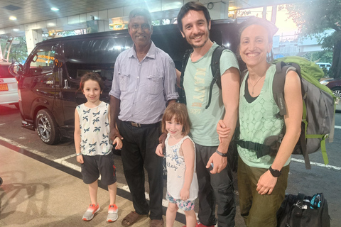 Sri Lanka: 8 Days Sri Lanka Highlights Private Tour 8 Days Tour with Flat Roof Van