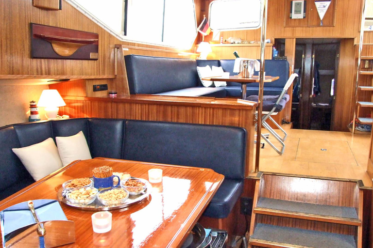 Poczdam: Rejs jachtem - Jeziora Berlińskie - Zamki i przyrodaPotsdam: rejs jachtem – jeziora Berlina – zamki i przyroda