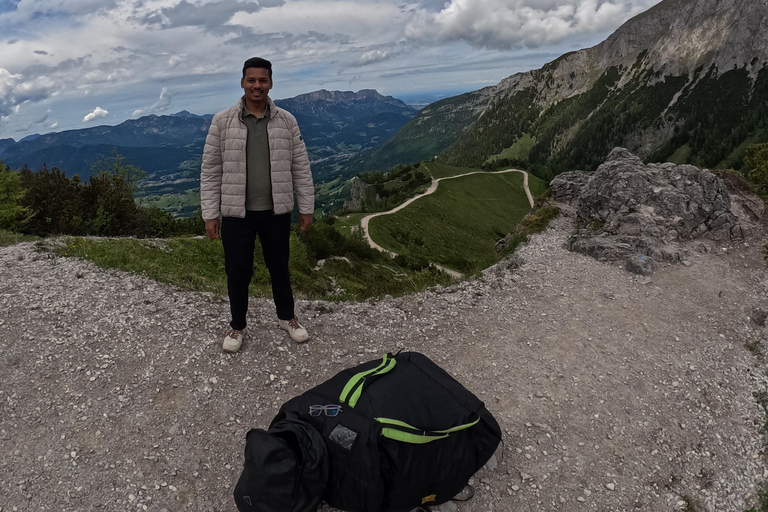 Berchtesgaden: Tandem Paragliding Flight over Königssee