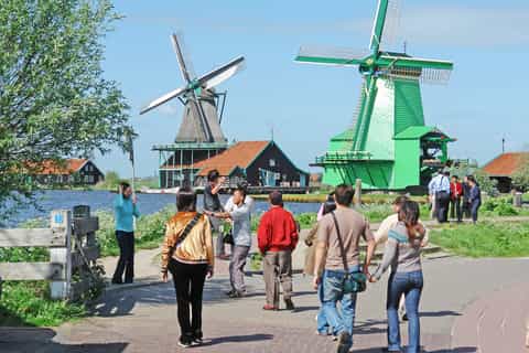 From Amsterdam: Zaanse Schans Windmills Half-Day Tour