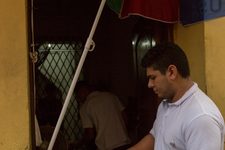 Cartagena: Recorrido a pie por la comida callejeraCOMIDA CALLEJERA COMO UN LOCAL