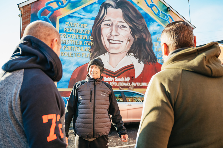 Belfast: tour privado de 1,5 horas por los murales de la ciudad