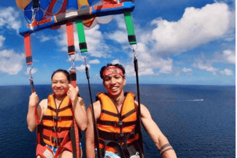 Boracay: 15 minuters äventyr med parasailing