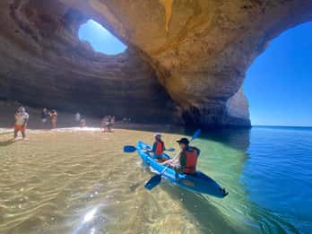 Playa de Benagil: Kayak a las cuevas de Benagil al amanecer, encuentra la paz