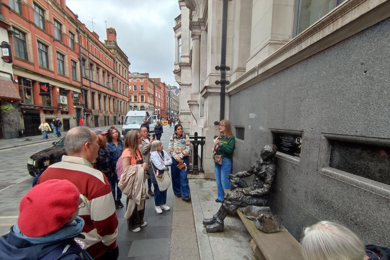 Liverpool: Guided Walking Tour of Belonging & Resilience