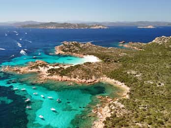 Tour in barca dell'Arcipelago di La Maddalena con pranzo
