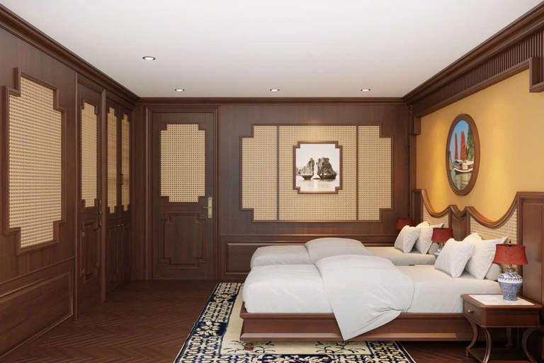 Hanoi: 2-Day Halong & Bai Tu Long Bay 5-Star Cruise, Balcony Halong: 2-Day Halong& Bai Tu Long 5-Star Cruise with balcony