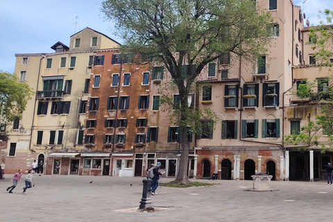 Venice: Jewish Ghetto to St. Mark’s Square Walking Tour
