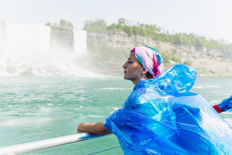 From New York City: Niagara Falls One Day Tour Private Tour - Up to 4 Travelers
