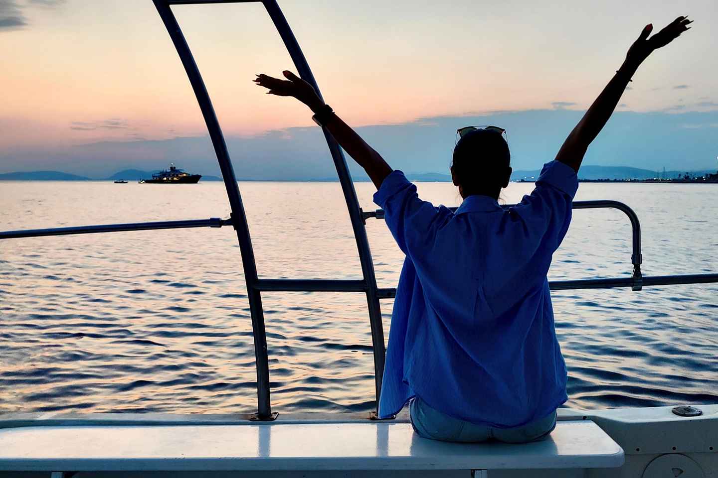 Glyfada Athens : Fishing and Swimming Tour with Lunch