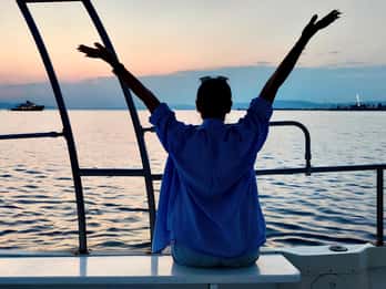 Glyfada Athens : Fishing and Swimming Tour with Lunch