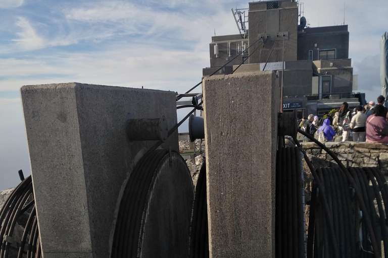 TABLE MOUNTAIN CABLE CAR EXPERIENCE WITH RESERVED TICKETS TABLE MOUNTAIN CABLE CAR EXPERIENCE (FAST CAR OPTION)