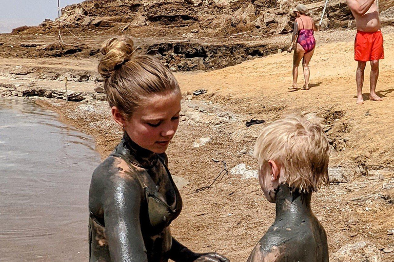 From Amman: Wonderful Day Trip to Jerash, Dead Sea & Petra