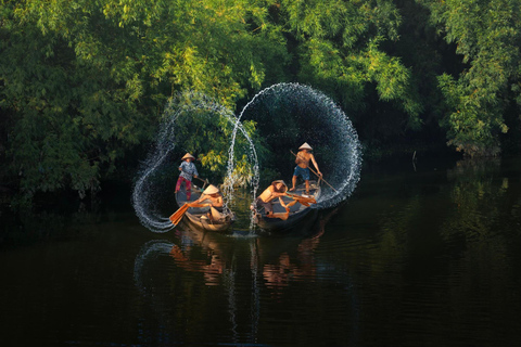 Hanoi: Parfümpagode mit Bootsfahrt oder Lotus-SeidendorfPrivate Tour: Parfümpagode, Lotus-Seidendorf und Weihrauch