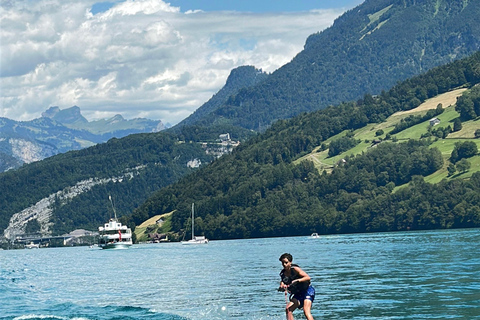 Lake Lucerne: Private Luxury Boat Cruise