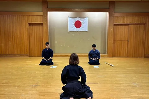 東京：サムライ体験｜剣道レッスン＆無料写真撮影