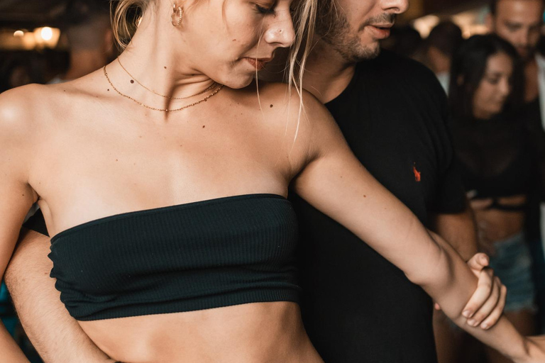 Dansupplevelse för salsaälskare i Lima