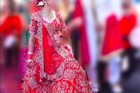 Private Delhi Styling & Shopping with Local Expert Private Delhi Styling & Shopping with Local Expert