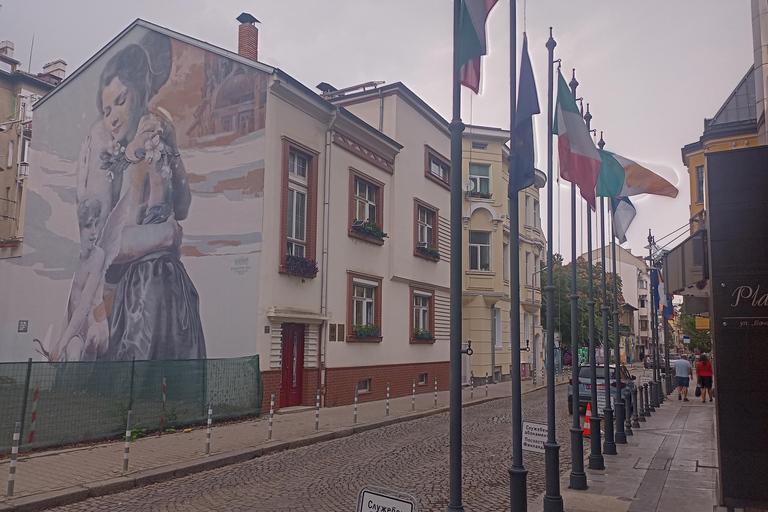 Sofia: Tour&amp;Proeverij Bier en Wijn met Traditionele Meze