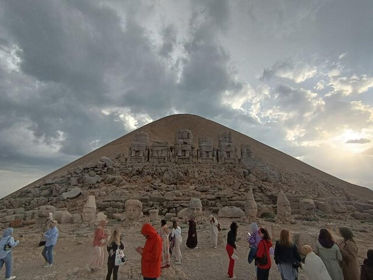 Şanlıurfa: Private Tagestour zum Berg Nemrut
