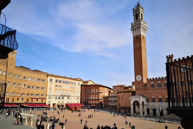 Tour di Siena e San Gimignano in van da Lucca o Pisa