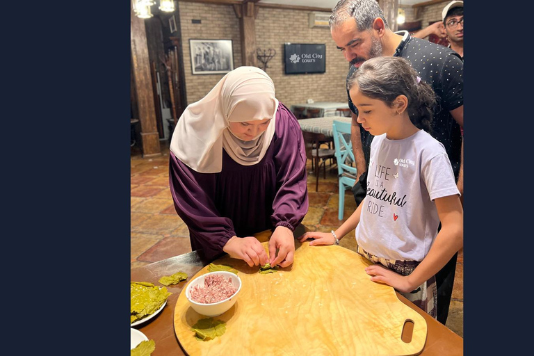 دورة طبخ أذربيجانية وجولة في المدينة القديمة والغداء