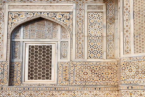 Delhi till Agra: Berättelser om Taj Mahal och lokalt livPrivat Agra-resa från Delhi – bil, guide och biljetter