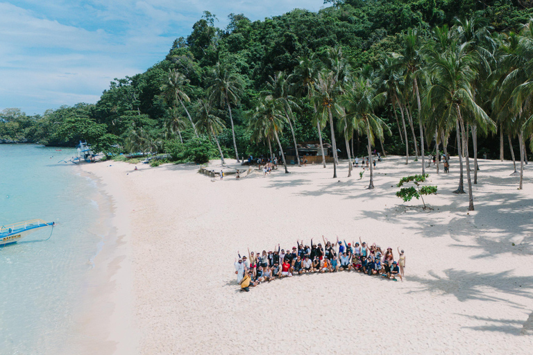 Joining El Nido Tour A with Picnic Lunch & Mask and Snorkel