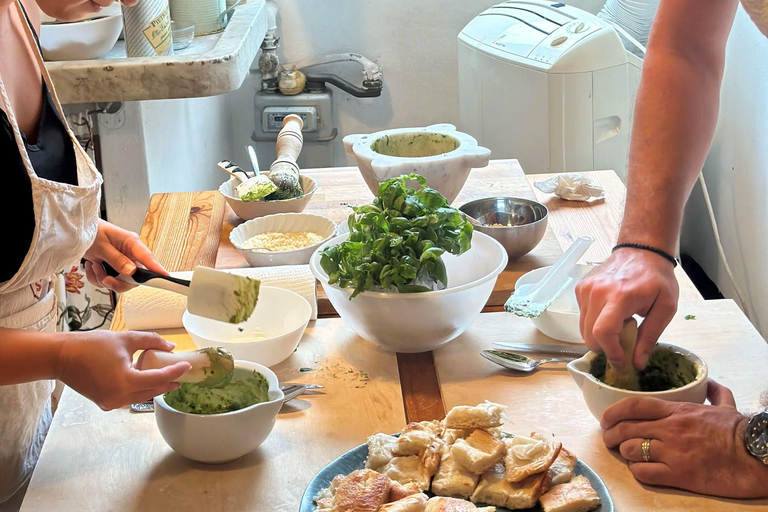 Genoa: Pesto and Focaccia Cooking Class with Prosecco
