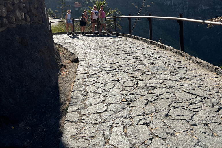 Tenerife: Masca, Los Gigantes & Natural Pools + Picnic Tour with Pick-up and Drop-off at your Hotel (South)