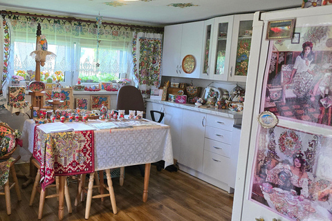 Krakow: Zalipie Village Tour