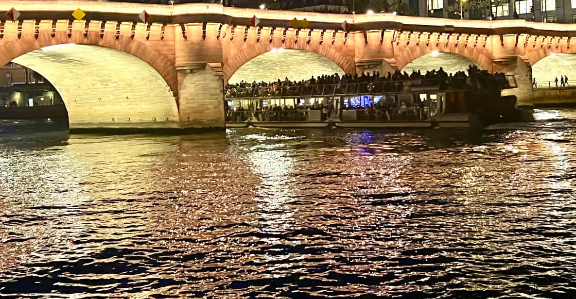 Afbeelding 31 van Parijs: verlichte avondrivierrondvaart en wafelproeverij