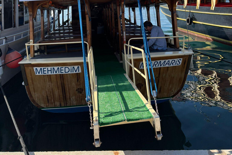 Marmaris: Full Day Boat Trip with BBQ & Drinks Marmaris: Boat Trip and Lunch & Hotel Transfer
