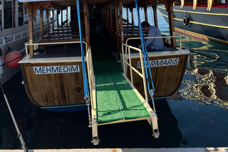 Marmaris: Full Day Boat Trip with BBQ & Drinks Marmaris: Boat Trip and Lunch & Hotel Transfer