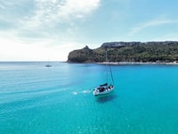 Cagliari, Sailing boat trip to the Devil's Saddle - Housity