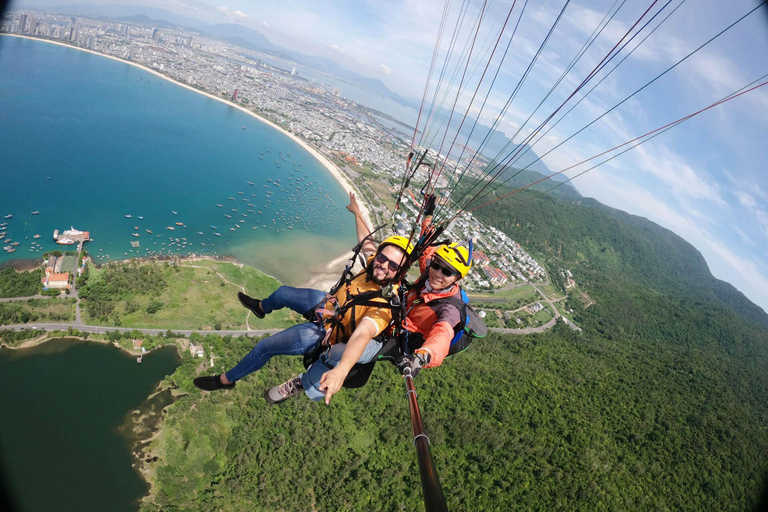 Da Nang: Ilha dos Macacos, mergulho com snorkel e parapente